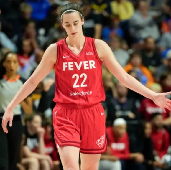 Caitlin Clark (Fever)-(Jersey)-(Red)-(Size- 50)-(Size:L)-(New)-$70 - Picture 2 of 10